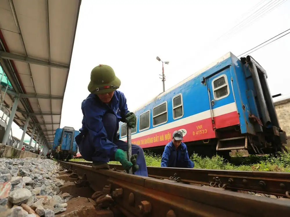 Sự tác động của công nghiệp cơ khí đối với ngành đường sắt Việt Nam